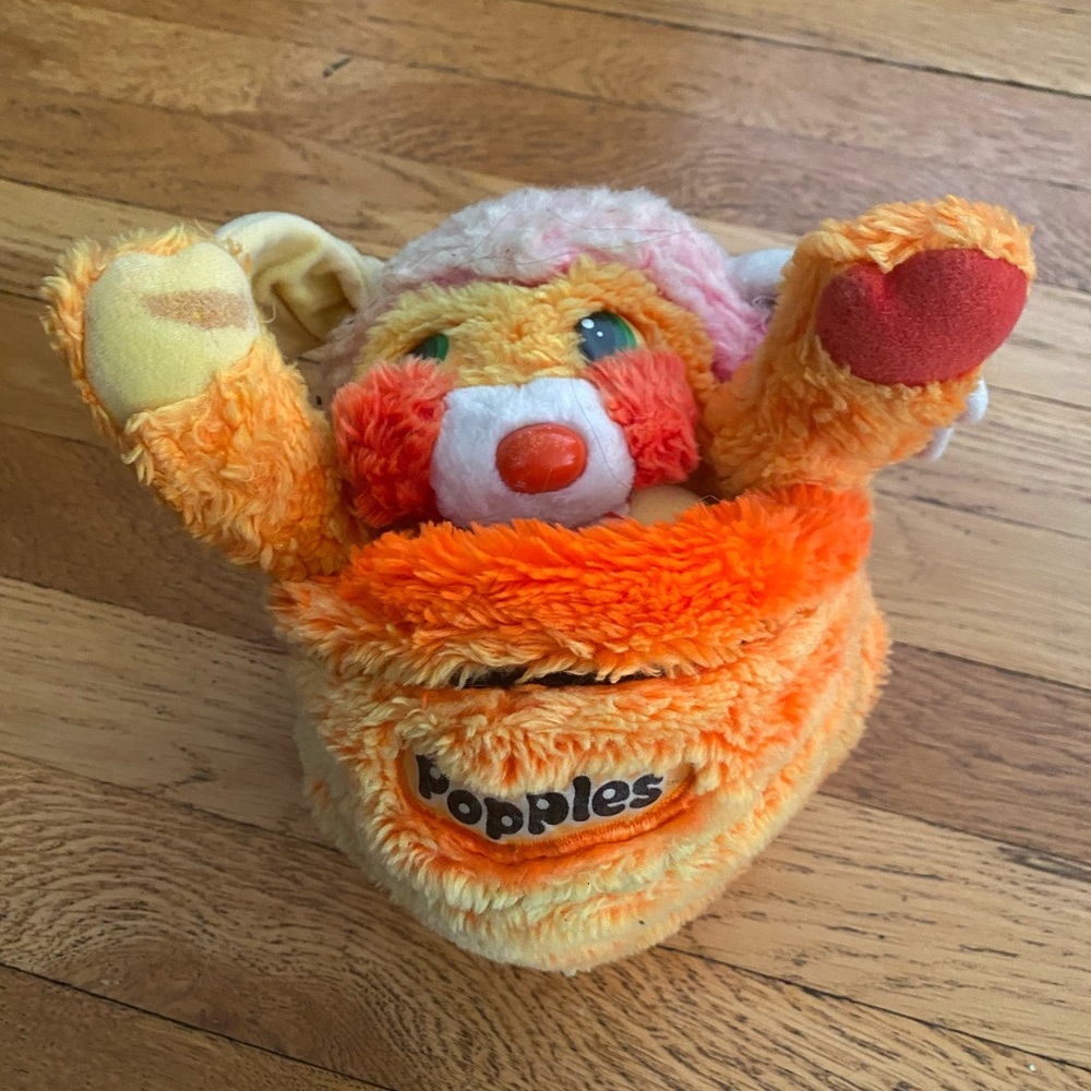 COPY - 3/$20 Vintage 80’s Popples basketball toy doll stuffed animal